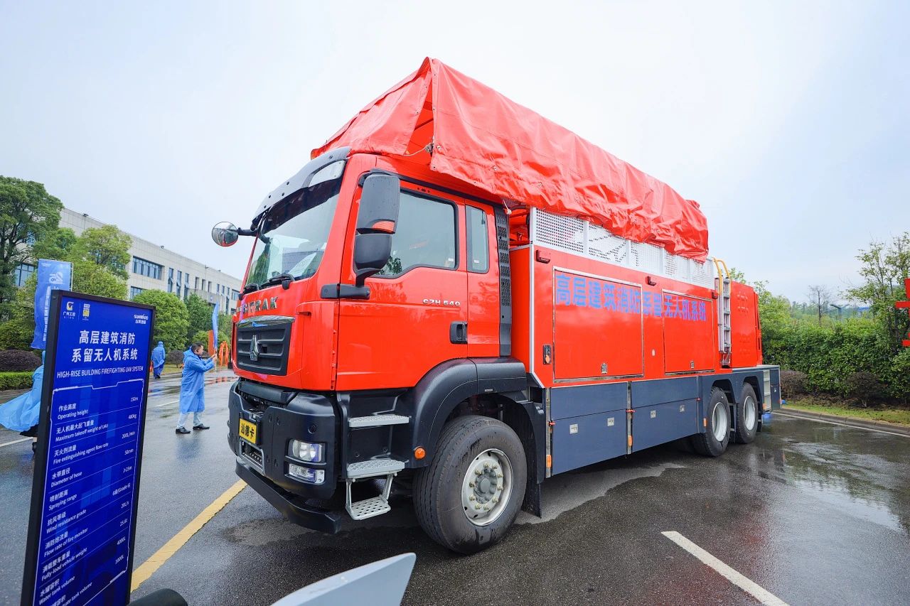 立异引领价值，，，，理想成绩未来！8188cc威尼斯智能25周年庆典暨全球客户节盛大举行