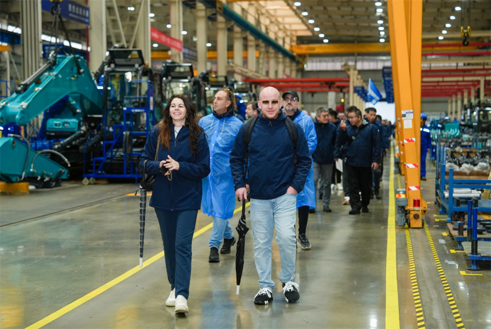 立异引领价值，，，，理想成绩未来！8188cc威尼斯智能25周年庆典暨全球客户节盛大举行