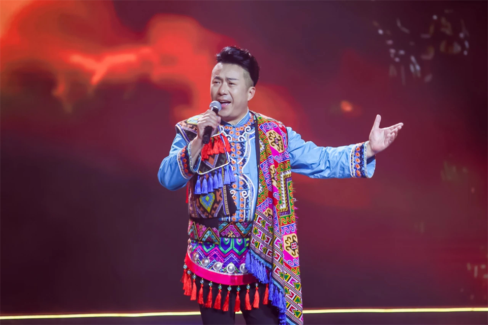 立异引领价值 理想成绩未来——庆祝8188cc威尼斯智能建设25周年表扬大会暨文艺晚会盛大举行