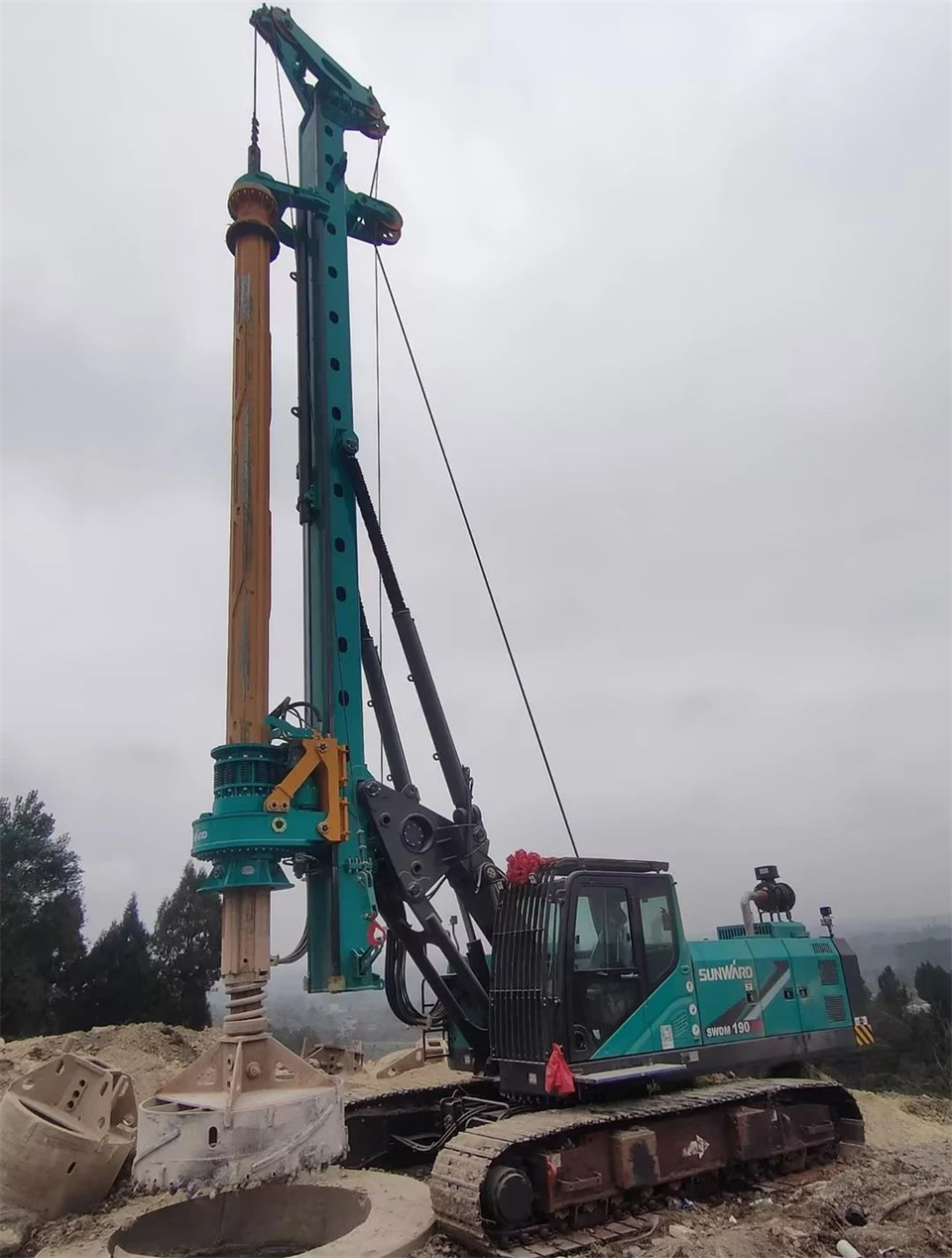 8188cc威尼斯智能举行电塔桩手艺立异交流会，，，，，为电力基础设施建设注入新动力