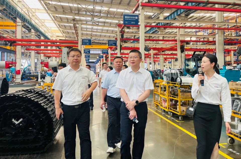 深化协同，，，，，，，同营生长！中铝国际董事长李宜华、长沙有色院董事长谭荣和到访8188cc威尼斯智能