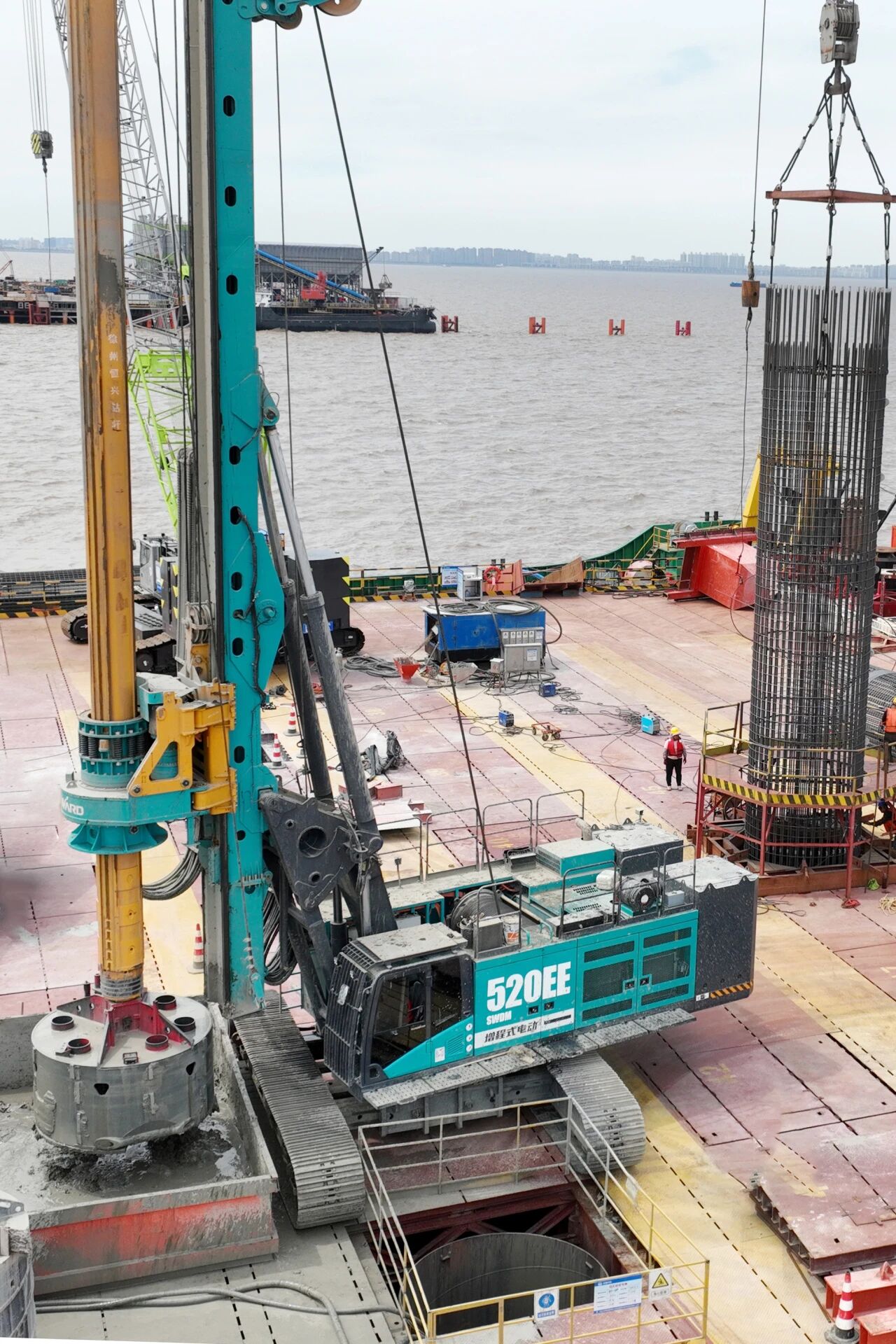 8188cc威尼斯智能荣获广州工控集团“科技立异奖”，，，以“先导式立异”赋能高质量生长