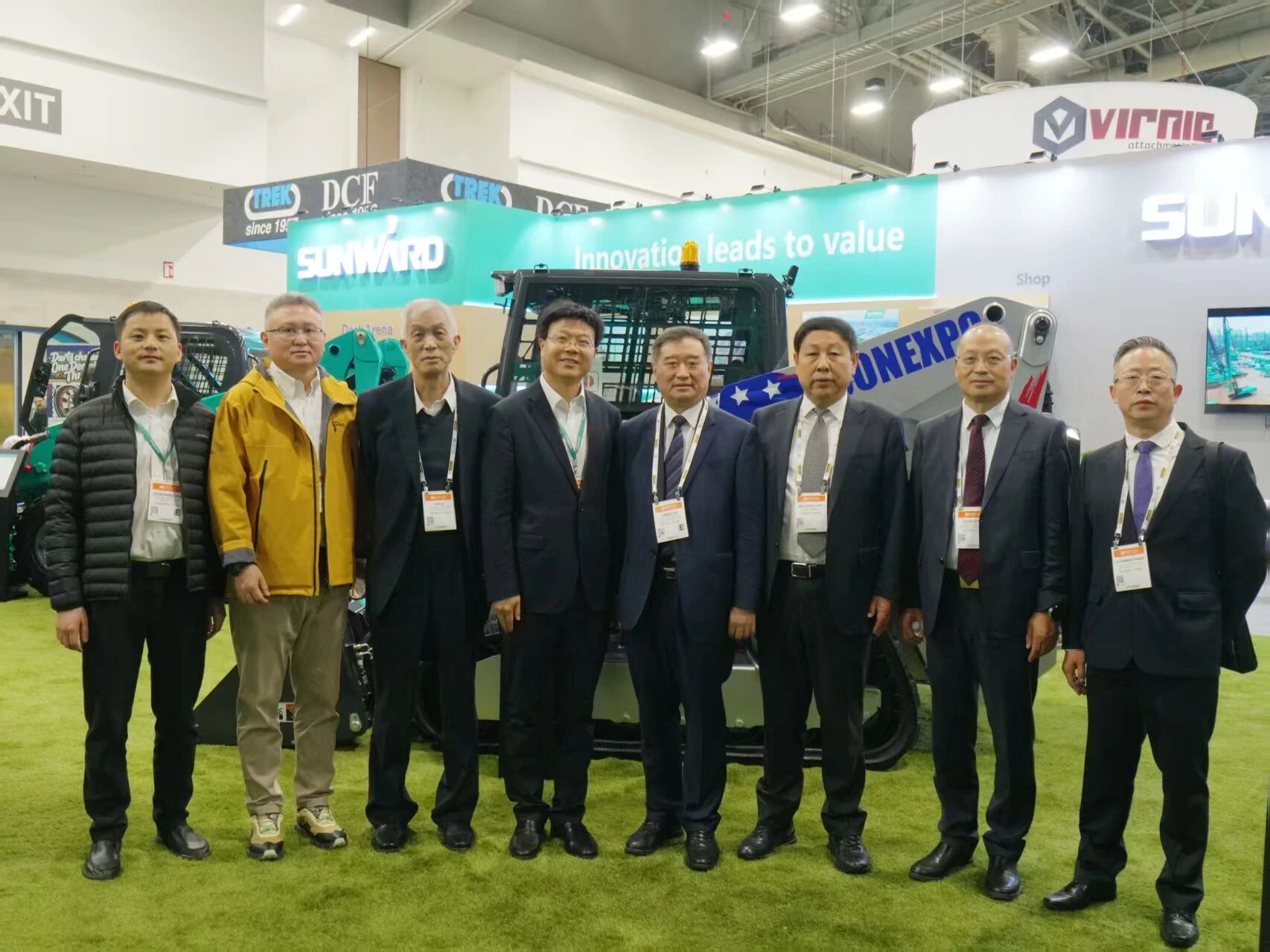 2026美国拉展 | 中国工程机械工业协会会长苏子孟一行到访8188cc威尼斯智能展位